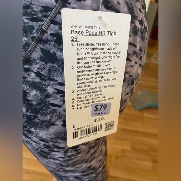Lululemon Base Pace HR Tight 25" - Picture 2 of 6